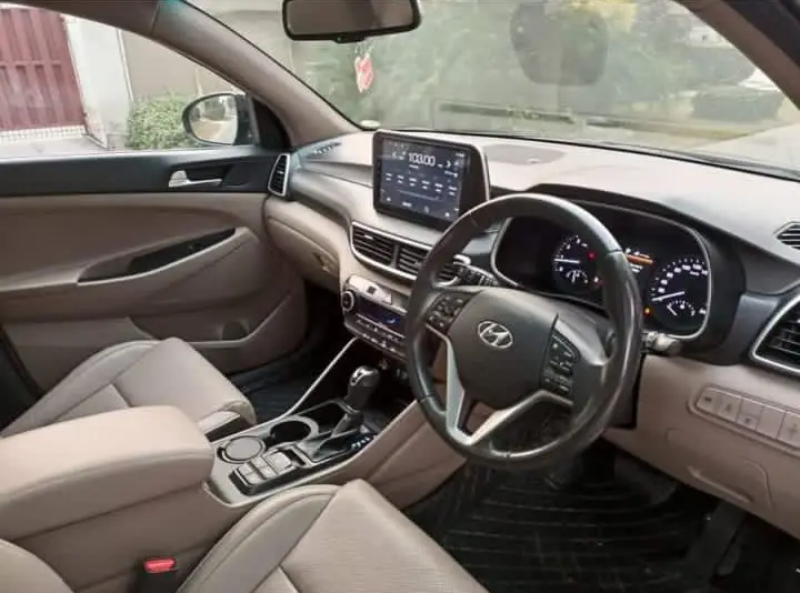 hyundai tucson for rent