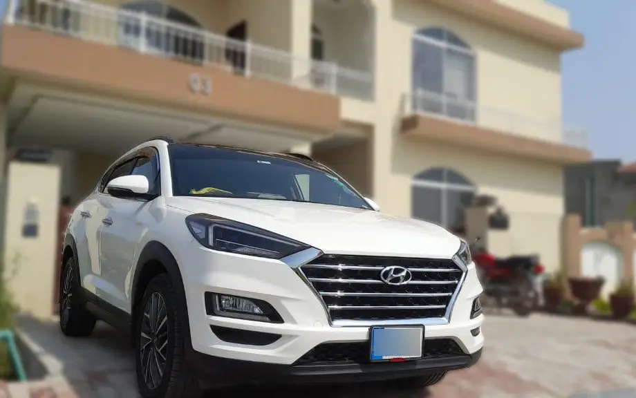 Hyundai Tucson For Rent